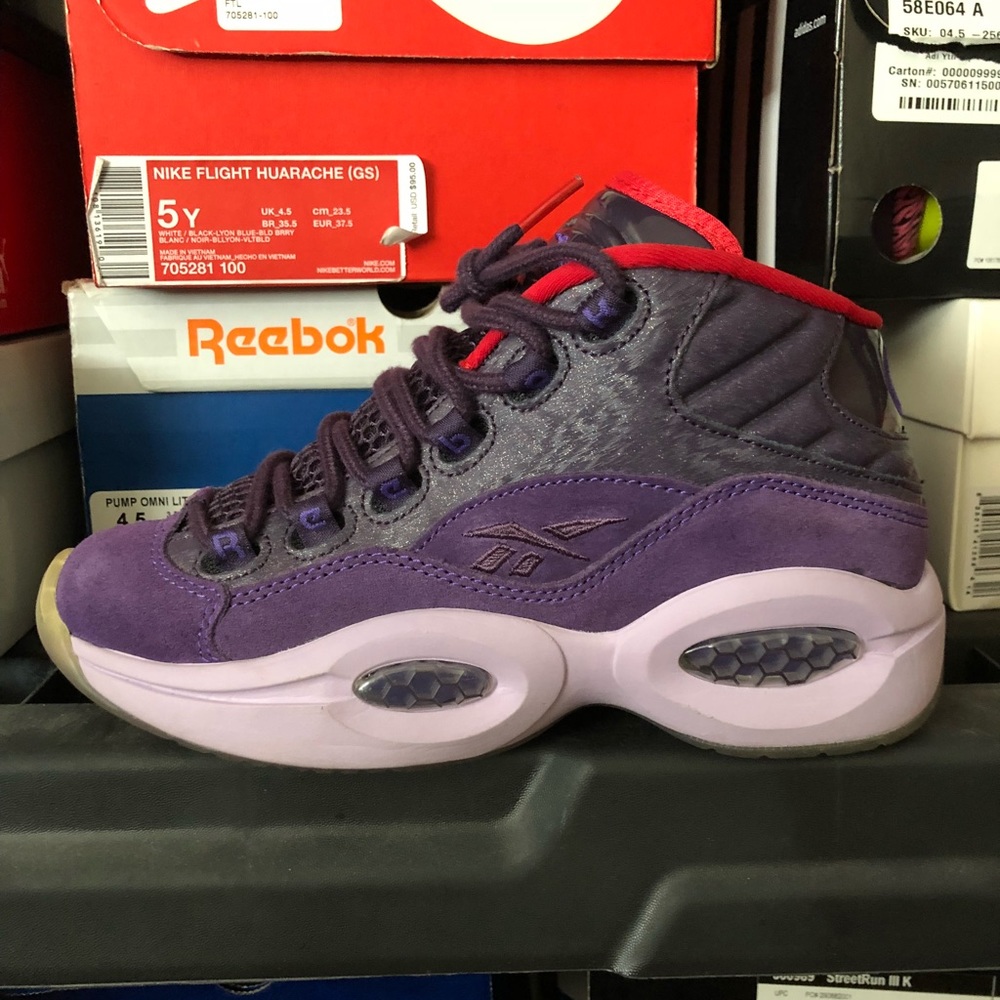 Reebok Question Allen Iverson Christmas GS size 4